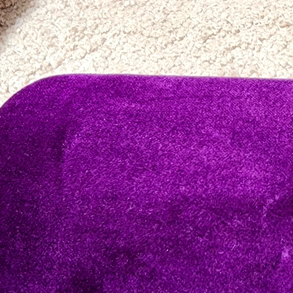 Gucci Eyeglasses Case - Picture 5 of 8